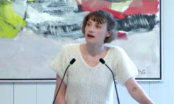 Ingilín: Vit skulu gera tað møguligt hjá fólki at sleppa av við øll pantíløt á sama stað